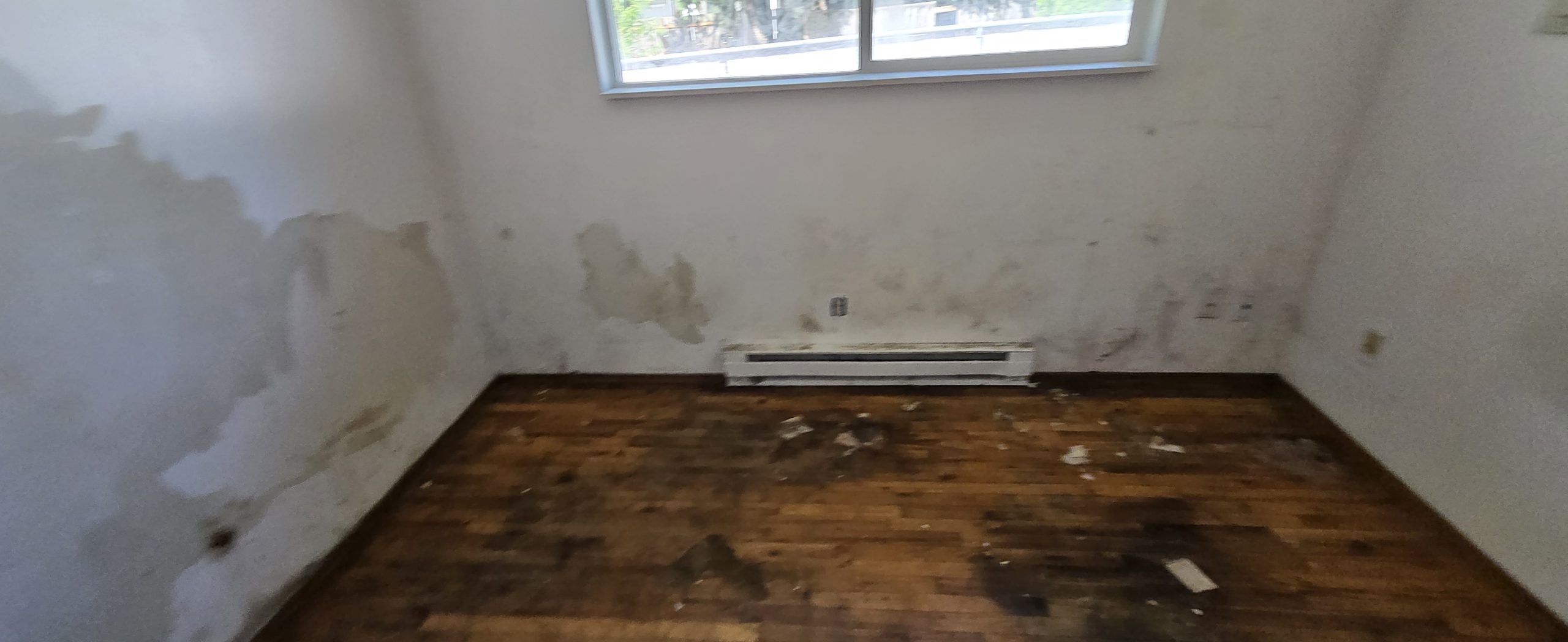 Before – Transforming Damaged Walls: Expert House Painting in Portland OR – Painting Portland OR