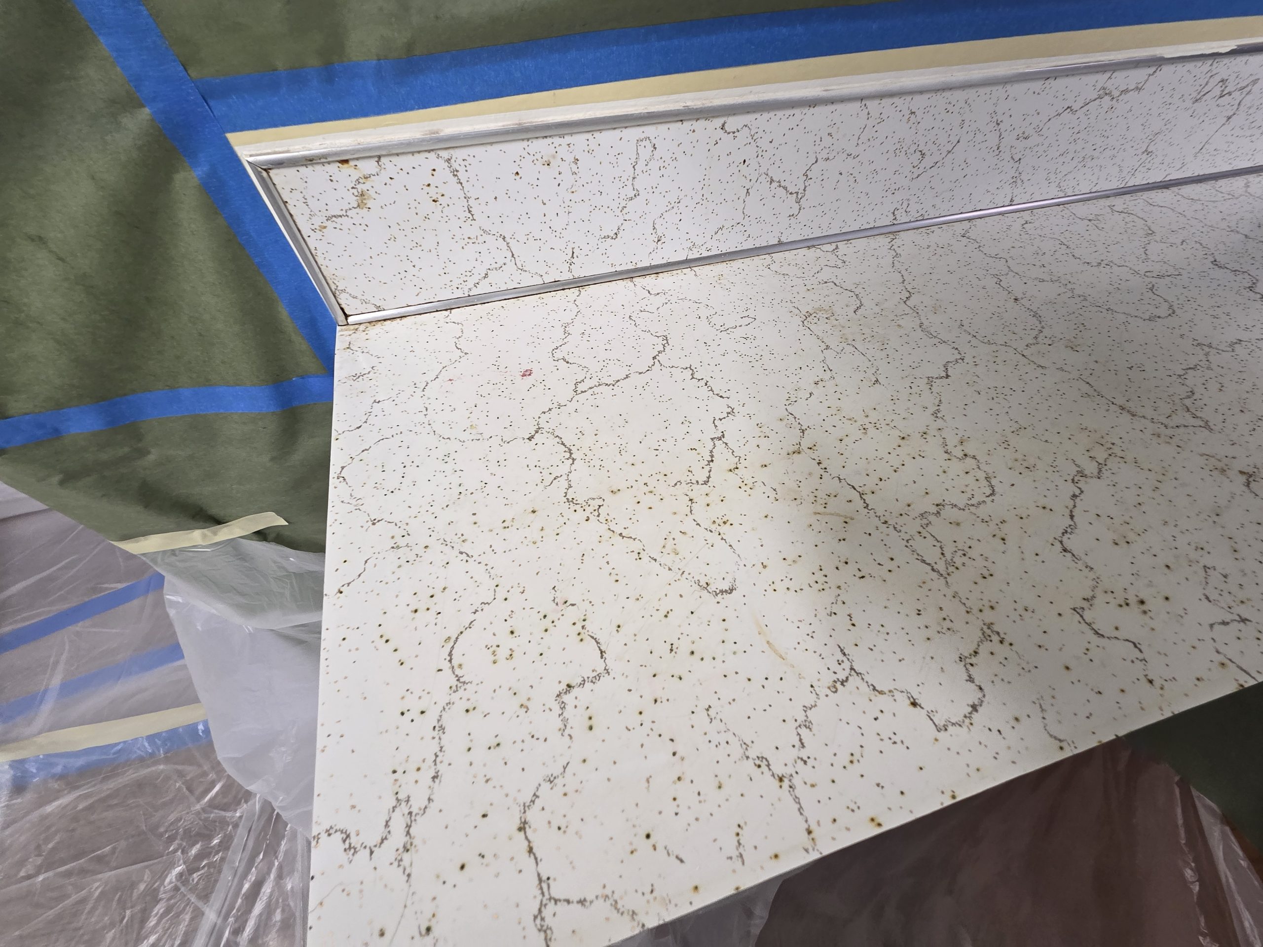 Before – Revive Your Kitchen and Bathroom with Bathtub Reglazing Portland OR – Bathroom-Reglazing Portland OR